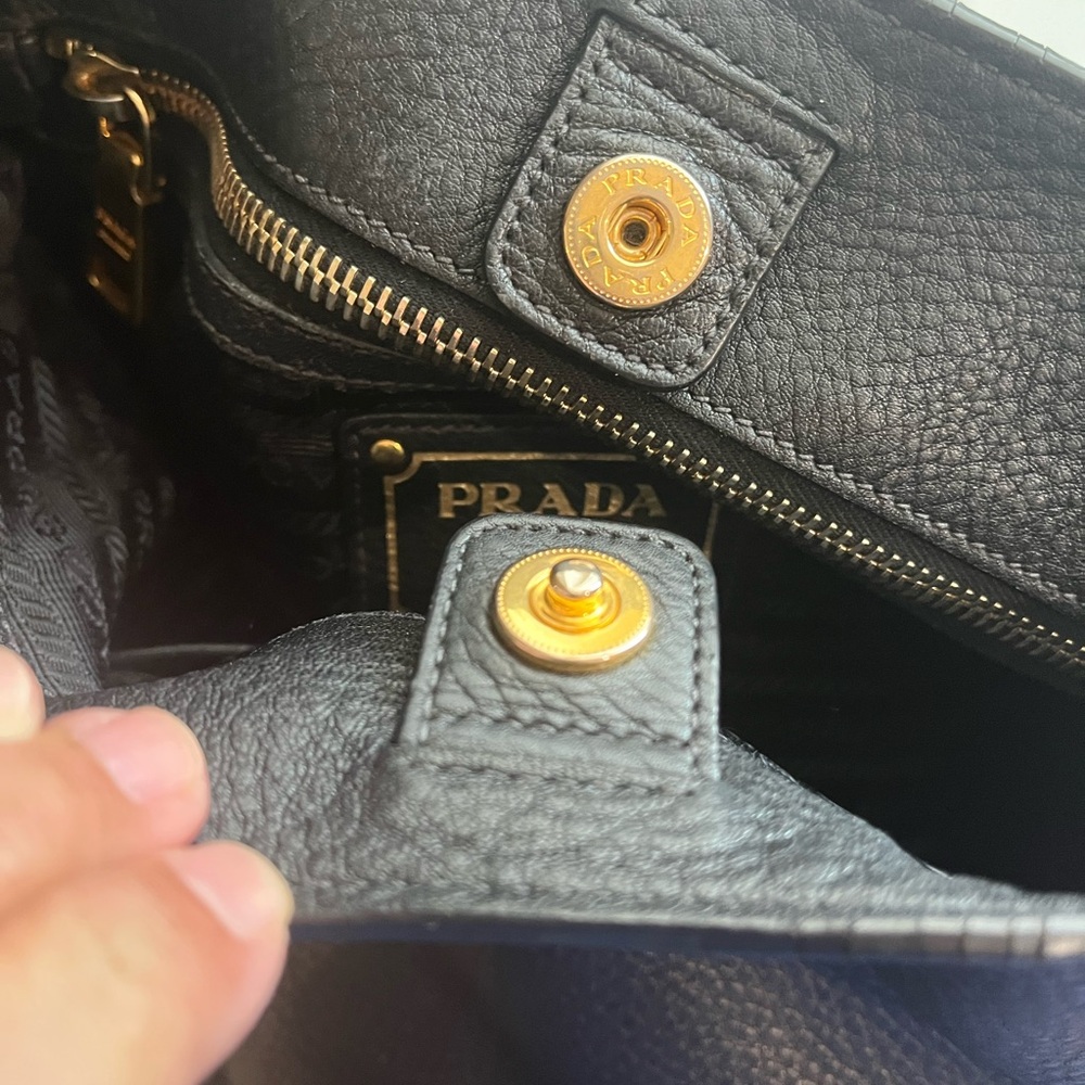 PRADA VITELLO DAINO LEATHER SHOULDER BAG - Picture 10 of 16
